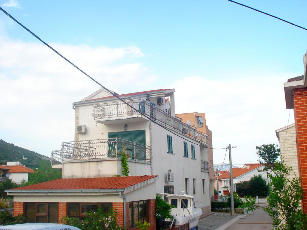 Apartments Marija Trogir Exterior photo